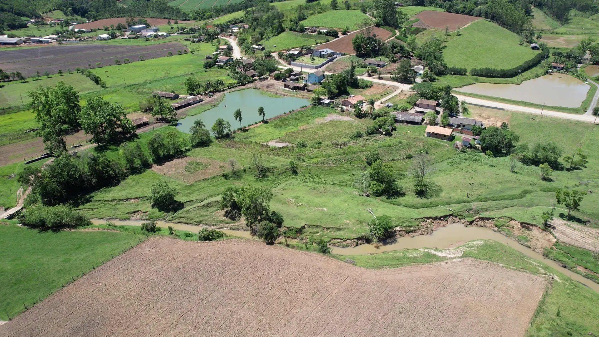 Sítio à venda de 2 ha em Vitor Meireles, SC, Brasil