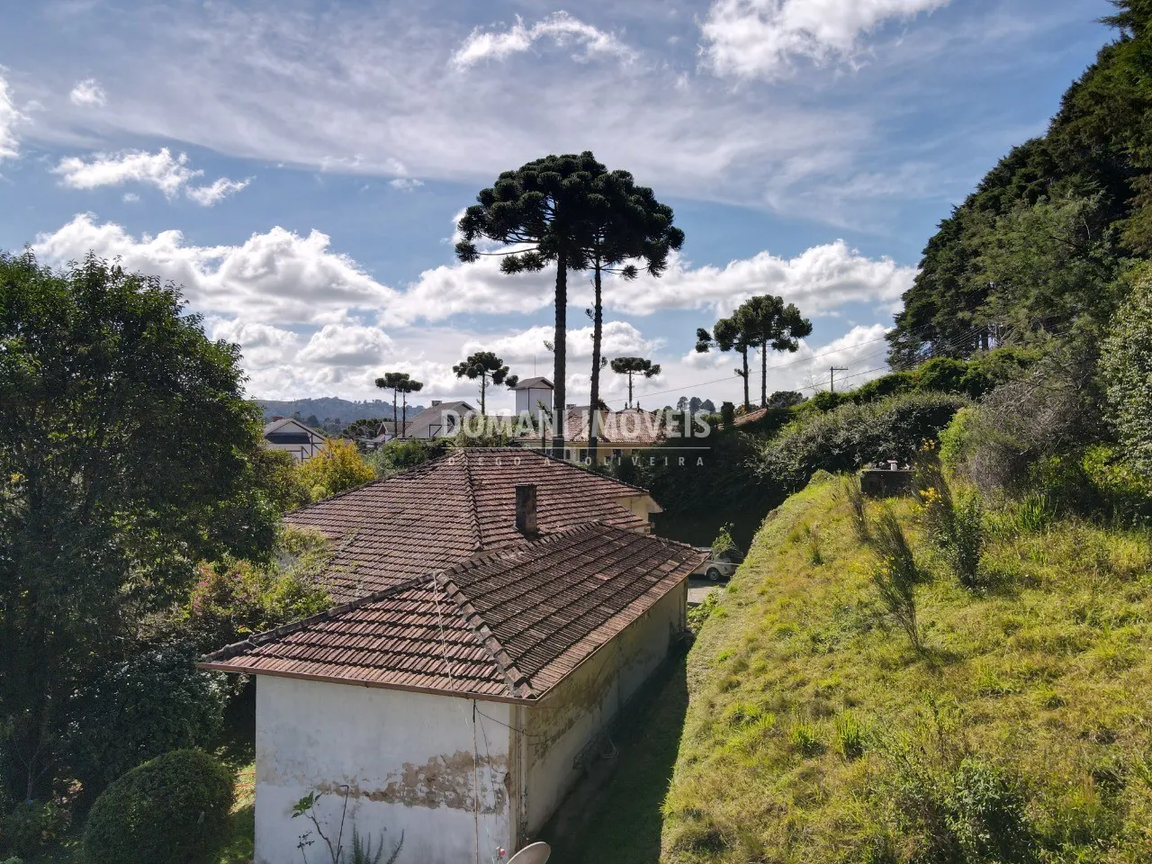 House for sale of 2,650 m² in Campos do Jordão, SP, Brazil