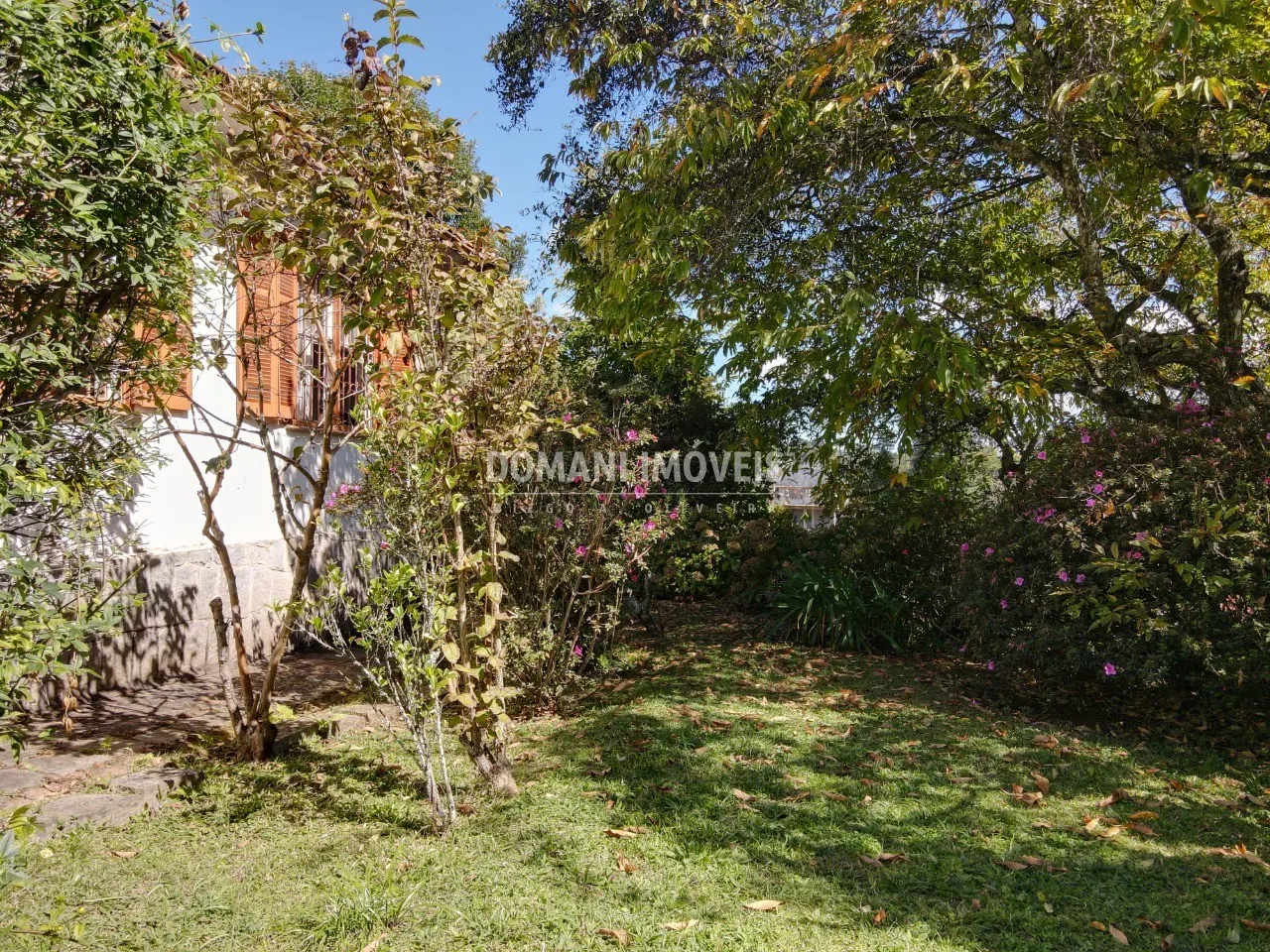 House for sale of 2,650 m² in Campos do Jordão, SP, Brazil