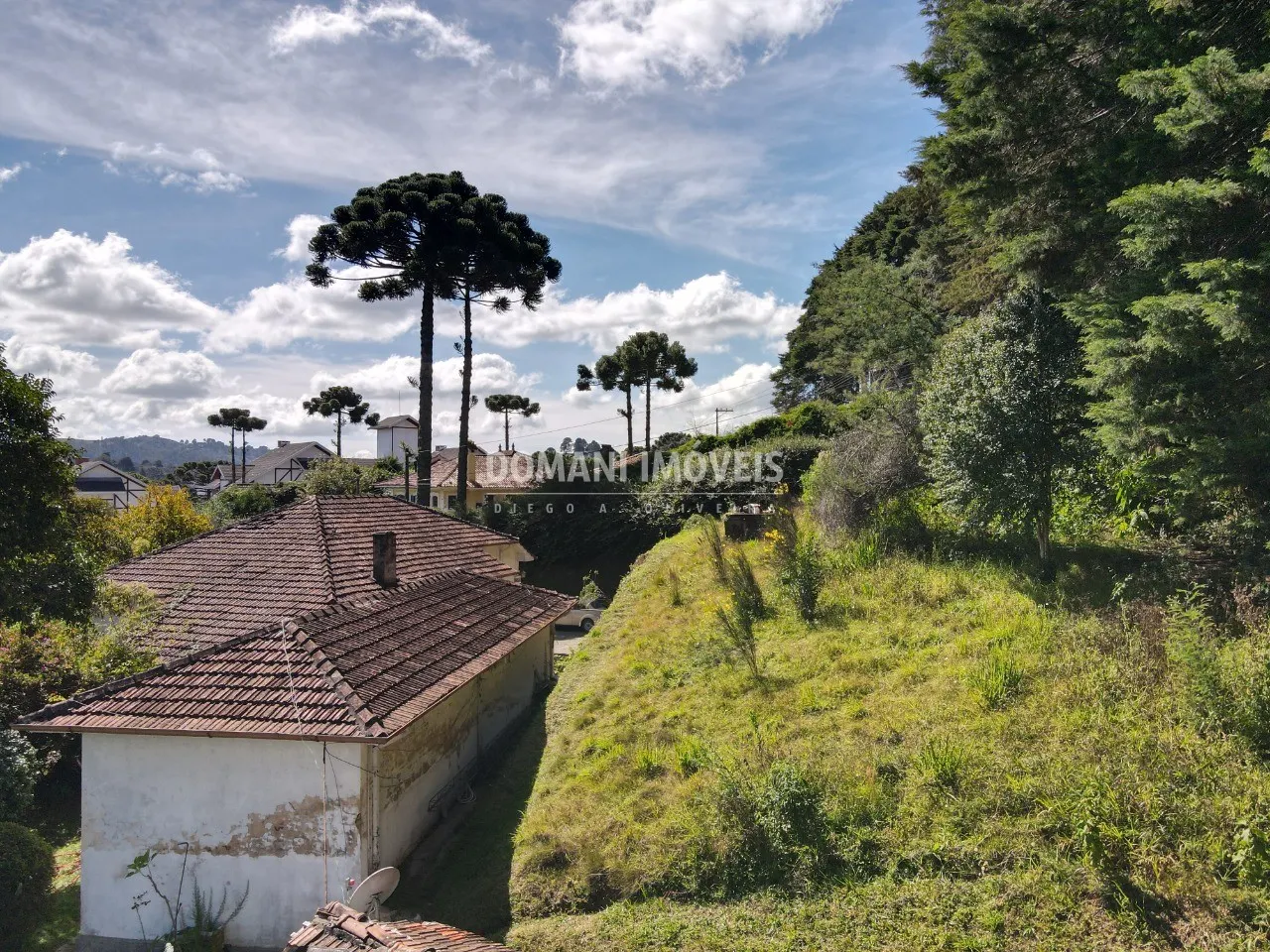 House for sale of 2,650 m² in Campos do Jordão, SP, Brazil