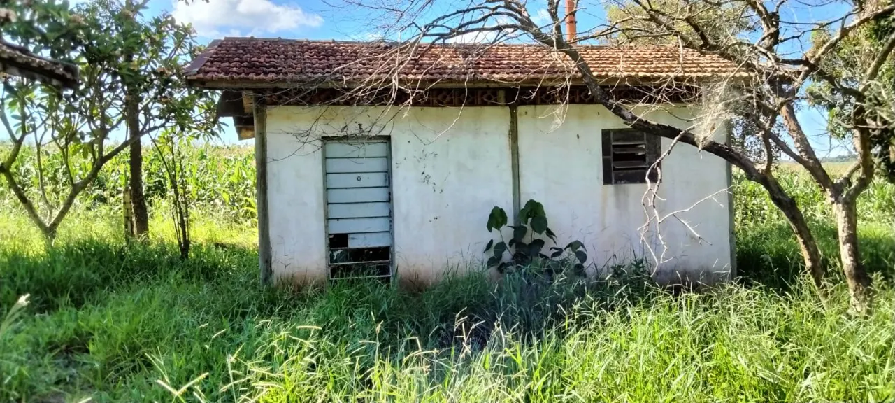 Fazenda à venda de 5 ha em Tatuí, SP, Brasil