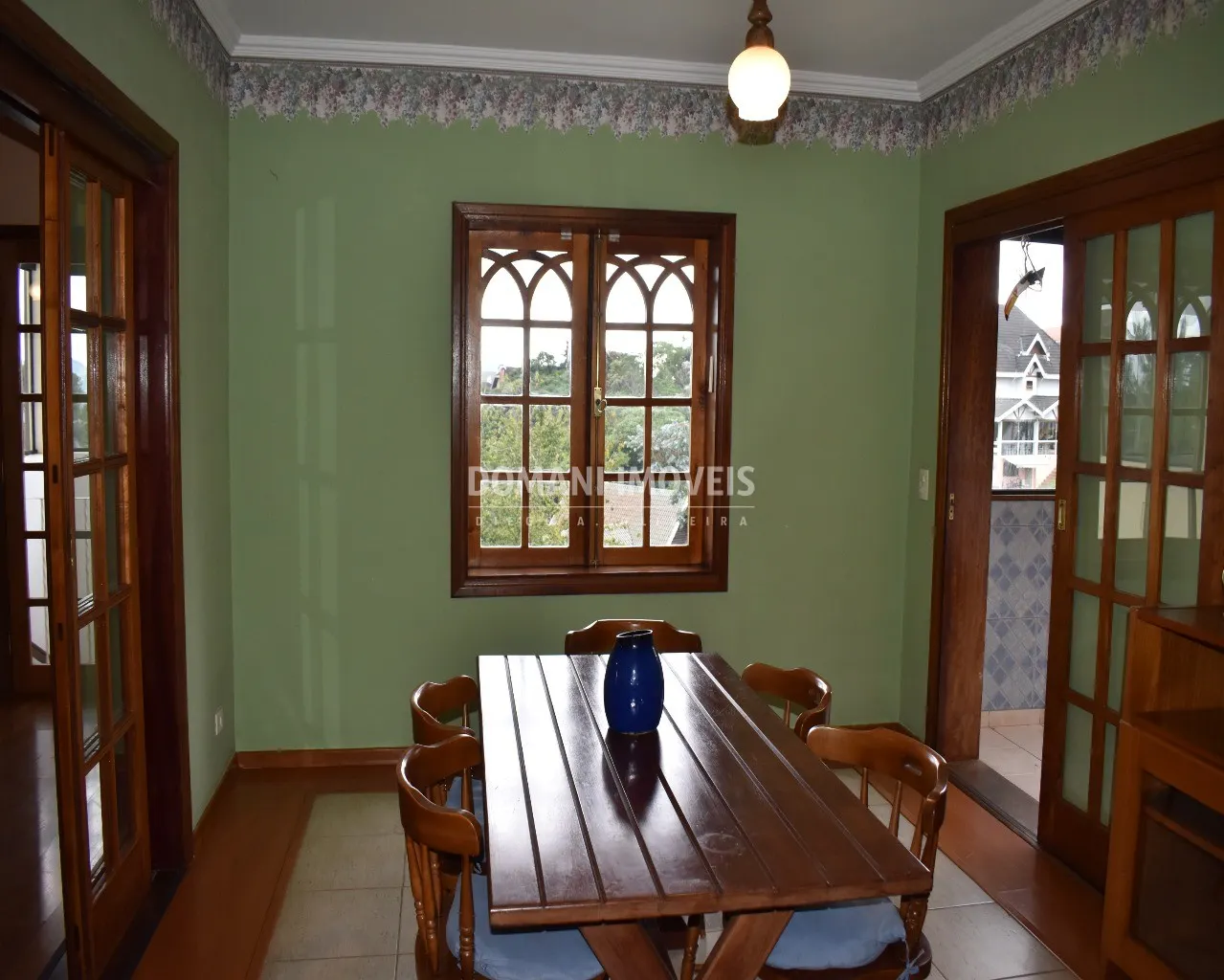 Casa à venda de 1.430 m² em Campos do Jordão, SP, Brasil