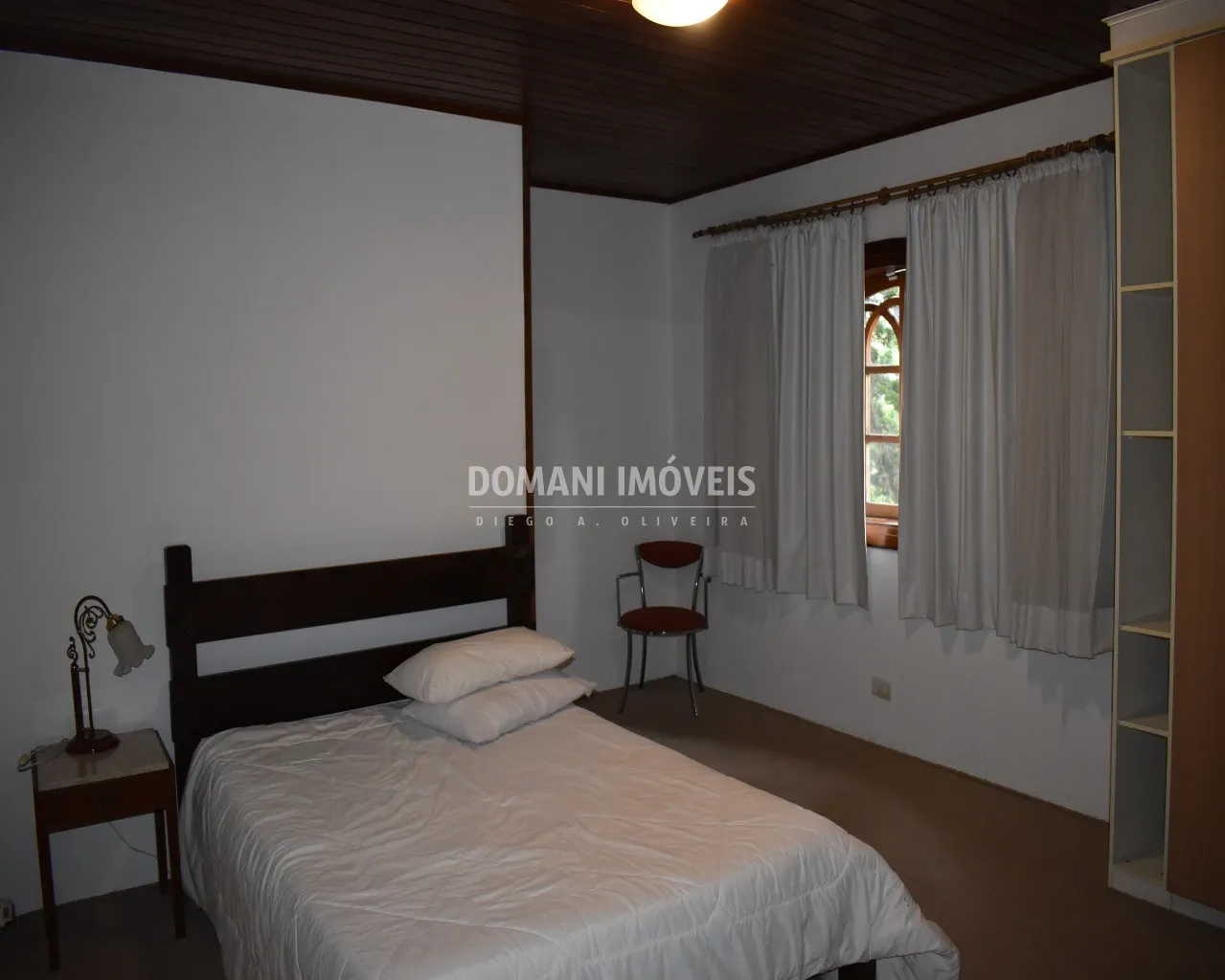 Casa à venda de 1.430 m² em Campos do Jordão, SP, Brasil