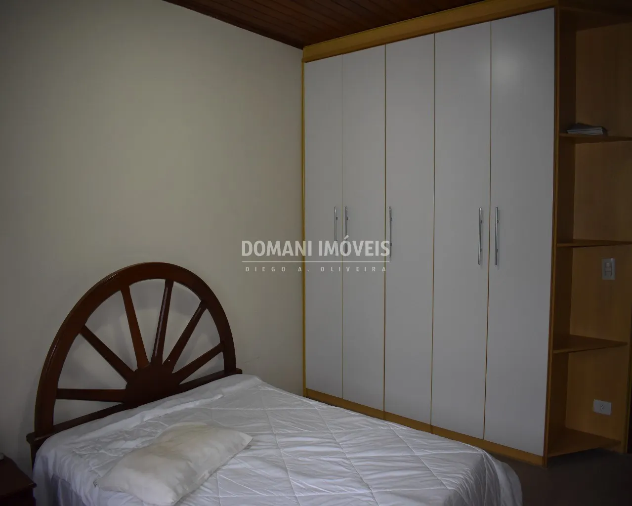 Casa à venda de 1.430 m² em Campos do Jordão, SP, Brasil