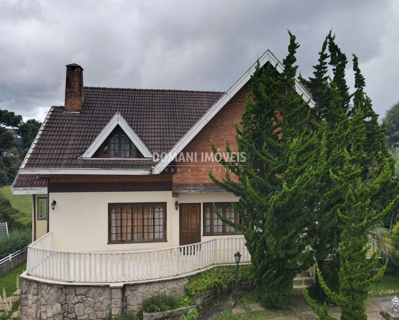 Casa à venda de 1.430 m² em Campos do Jordão, SP, Brasil