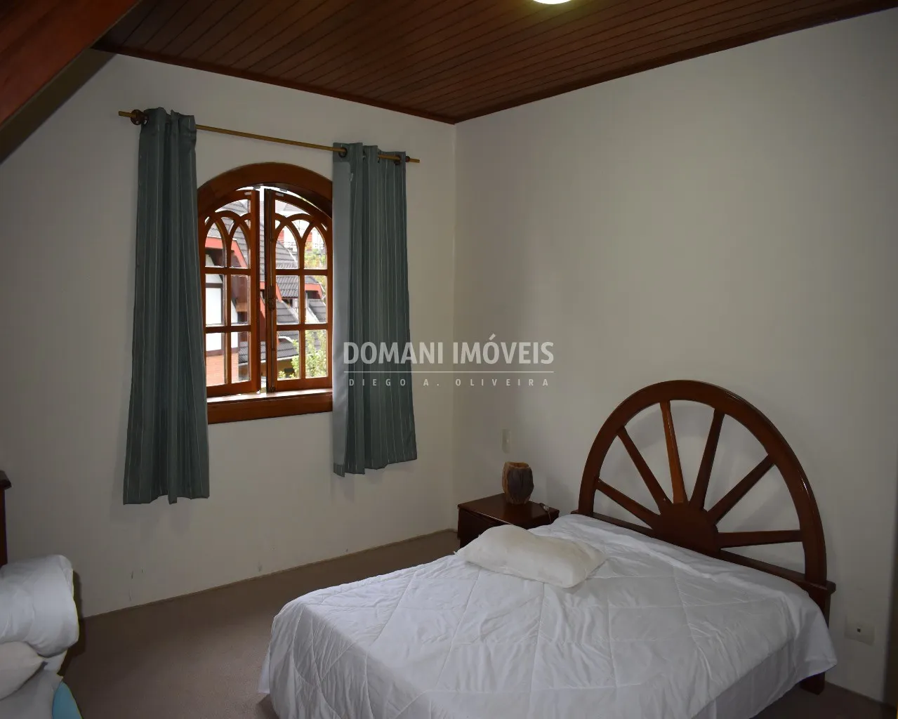 Casa à venda de 1.430 m² em Campos do Jordão, SP, Brasil
