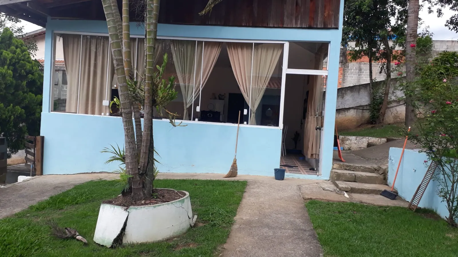 Country home for sale of 1,200 m² in São José dos Campos, SP, Brazil