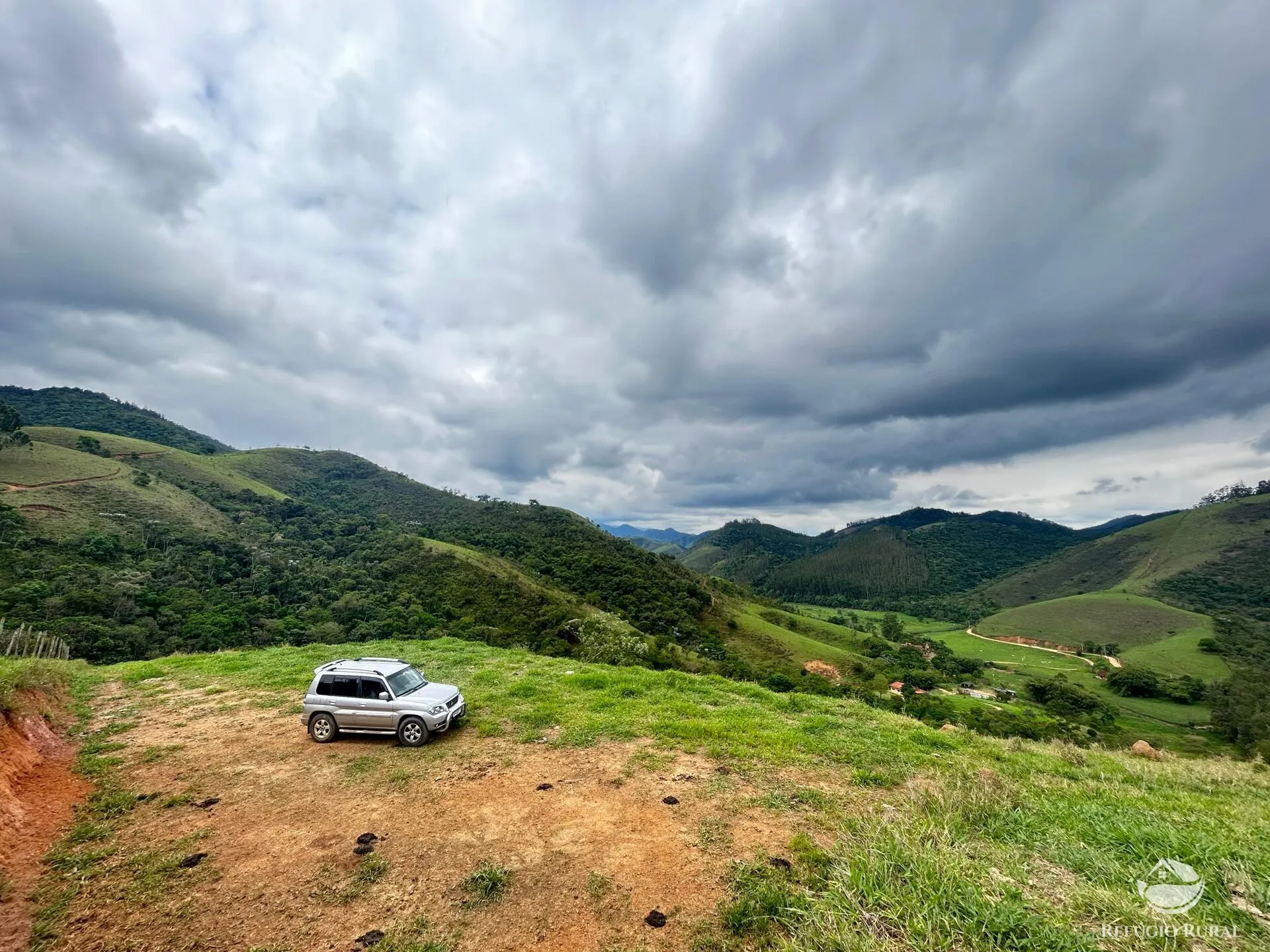 Plot for sale of 5 acres in São José dos Campos, SP, Brazil