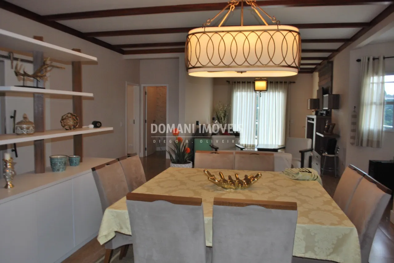 Casa à venda de 1.230 m² em Campos do Jordão, SP, Brasil