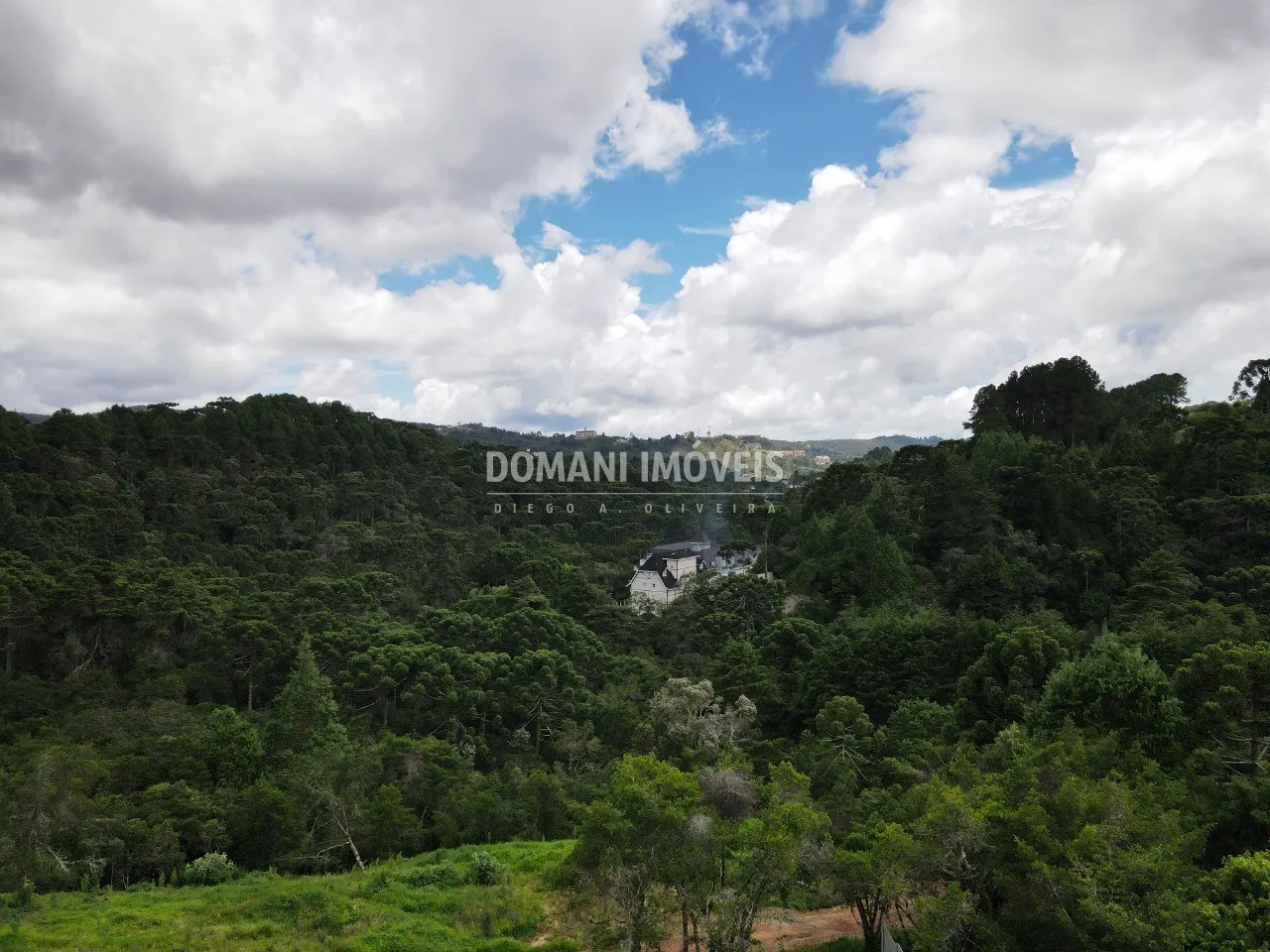 Plot for sale of 1,990 m² in Campos do Jordão, SP, Brazil