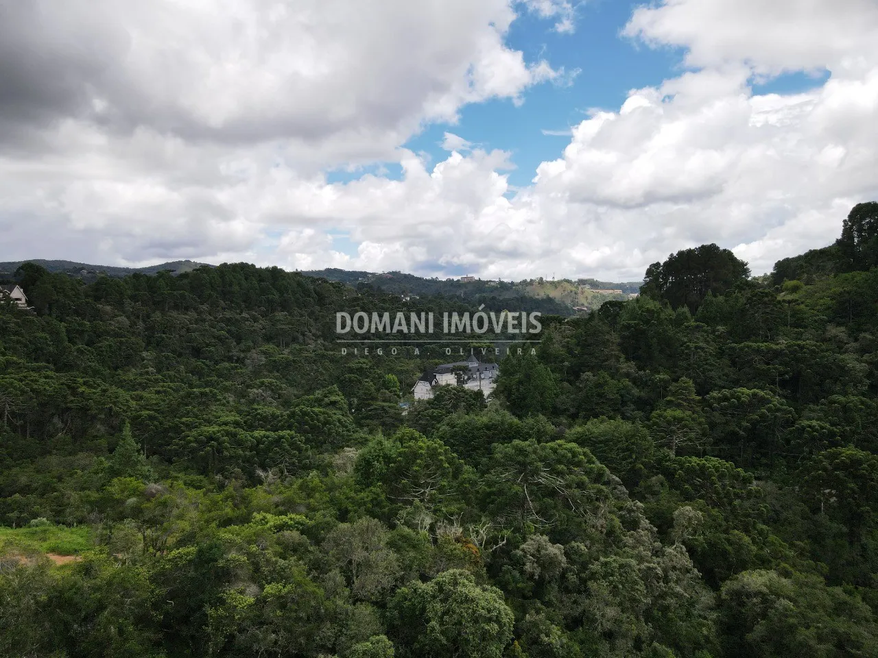 Plot for sale of 1,990 m² in Campos do Jordão, SP, Brazil