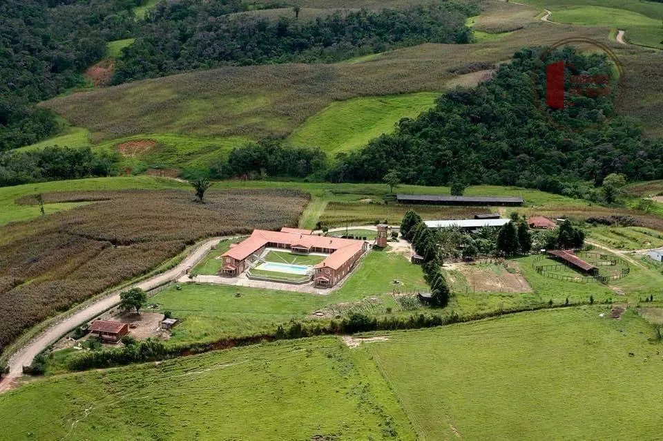 Fazenda à venda de 121 ha em São Miguel Arcanjo, SP, Brasil