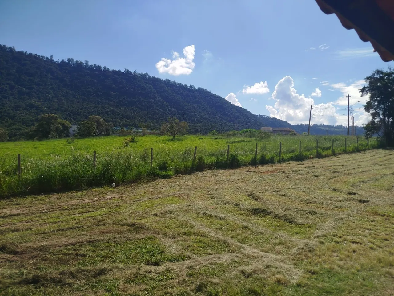 Country home for sale of 2,010 m² in Bofete, SP, Brazil