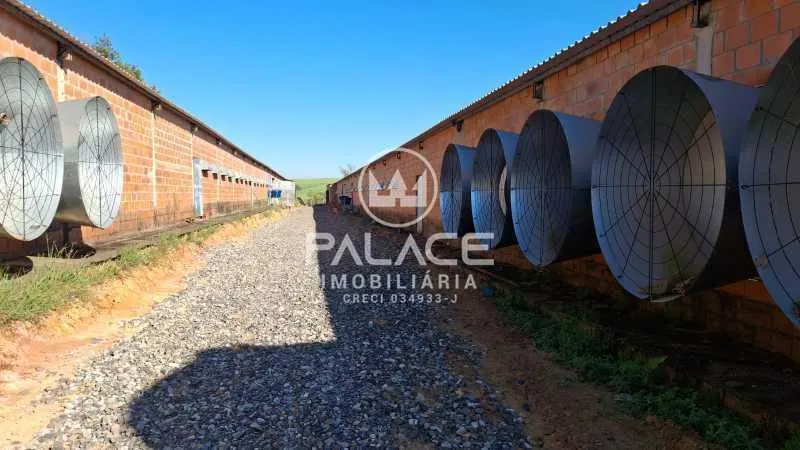 Sítio à venda de 5 ha em Tietê, SP, Brasil