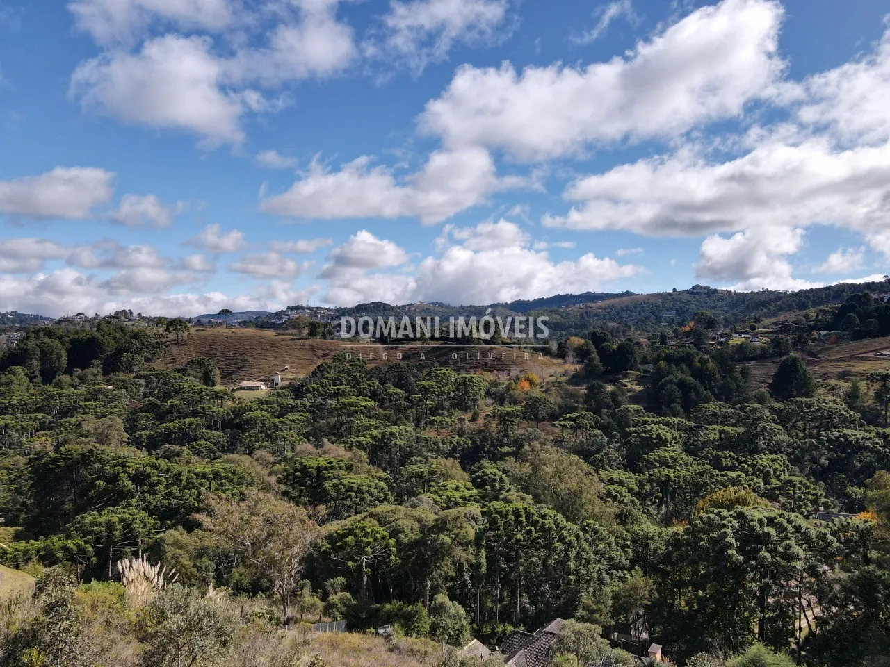 Terreno à venda de 1.300 m² em Campos do Jordão, SP, Brasil