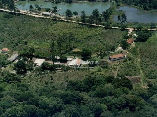 Sítio à venda de 9 ha em Piracaia, SP, Brasil