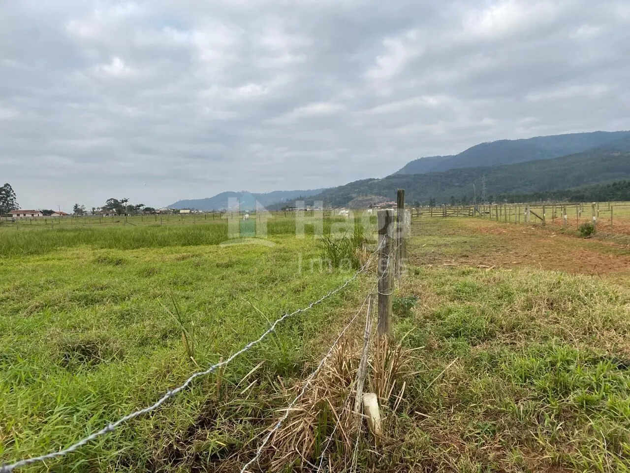 Terreno à venda de 1.000 m² em Canelinha, SC, Brasil