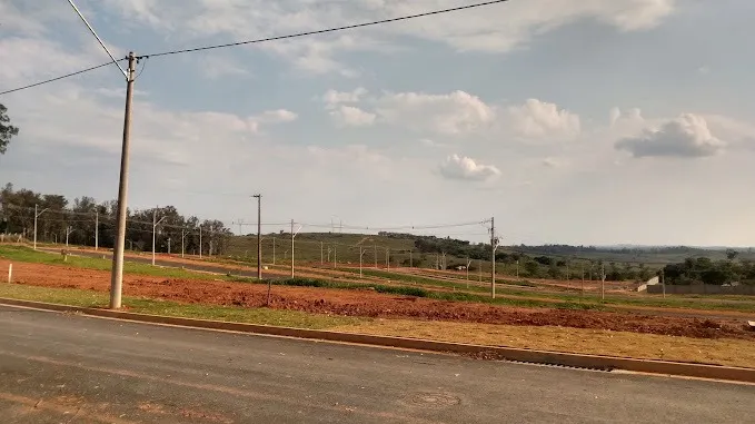 Terreno à venda de 394 m² em Jaguariúna, SP, Brasil