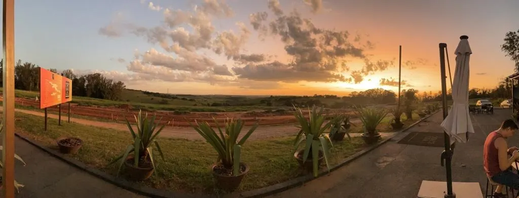 Terreno à venda de 394 m² em Jaguariúna, SP, Brasil