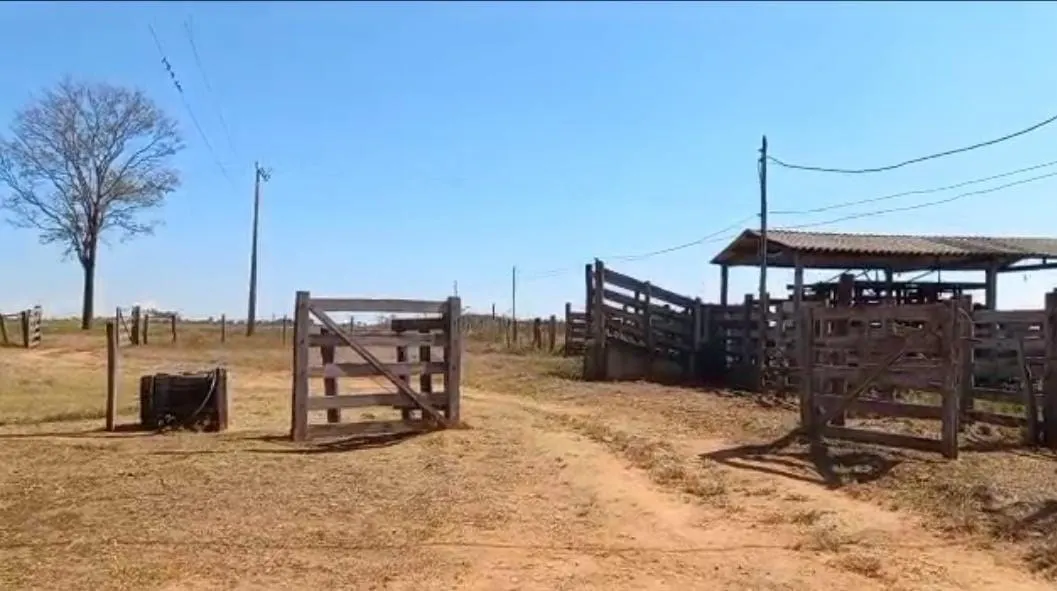 Farm for sale of 1,927 acres in Paracatu, MG, Brazil