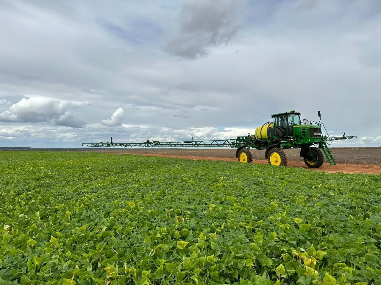 Farm for sale of 1,927 acres in Paracatu, MG, Brazil