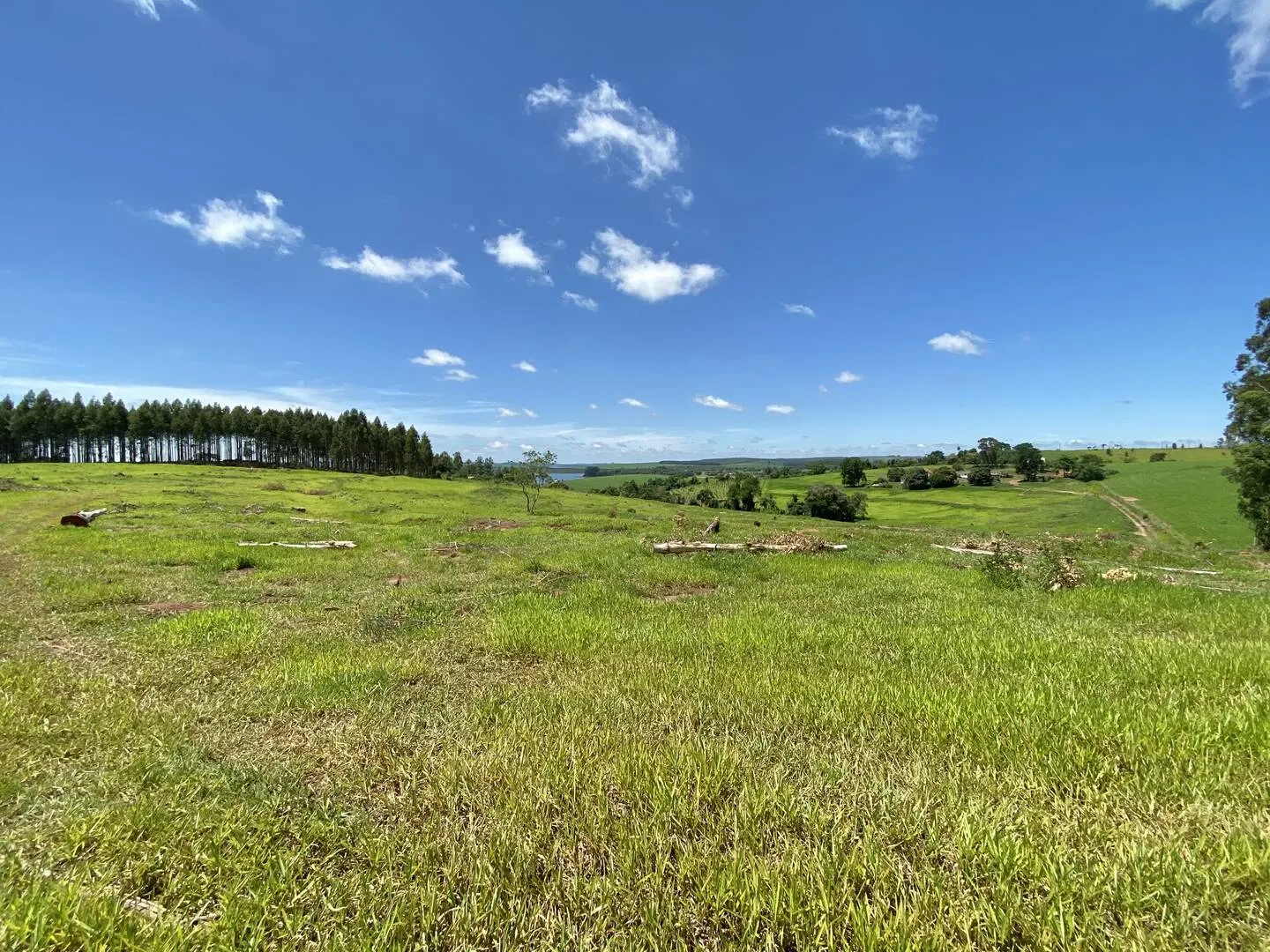 Country home for sale of 35 acres in Tejupá, SP, Brazil