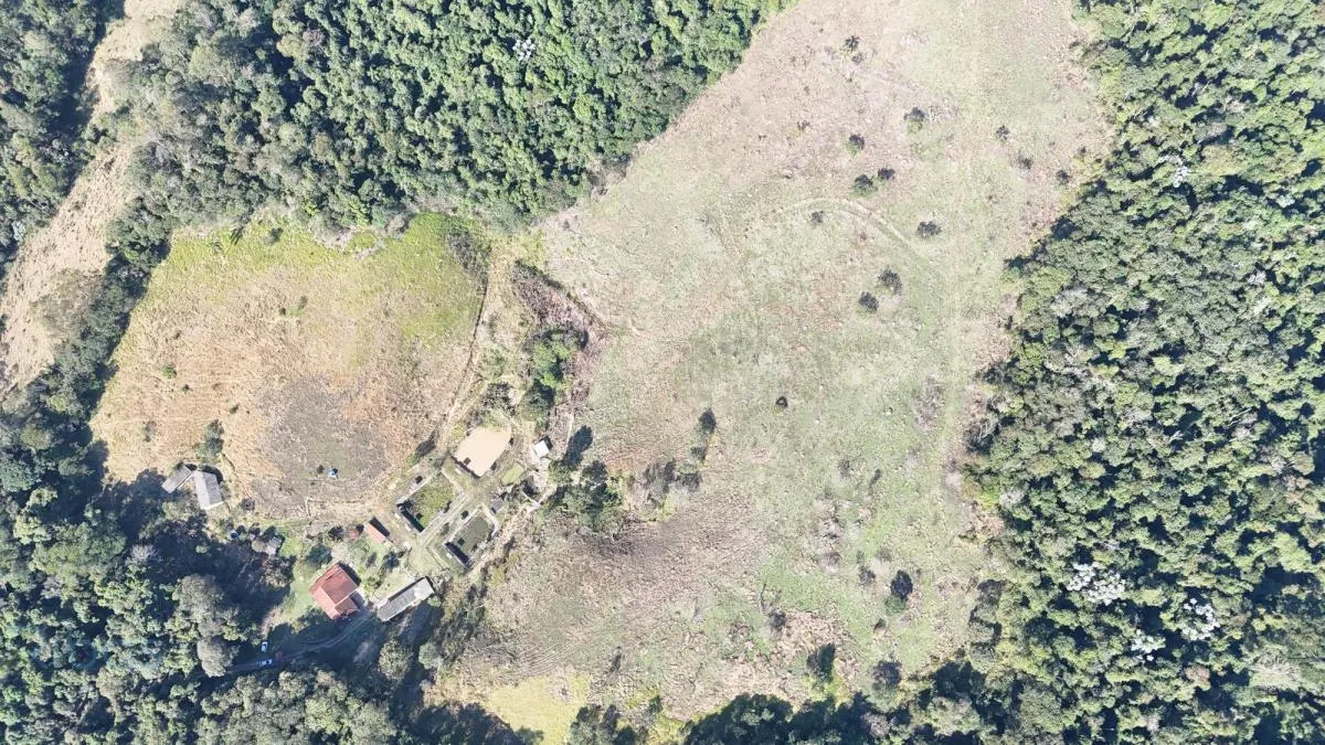 Sítio à venda de 19 ha em Atibaia, SP, Brasil