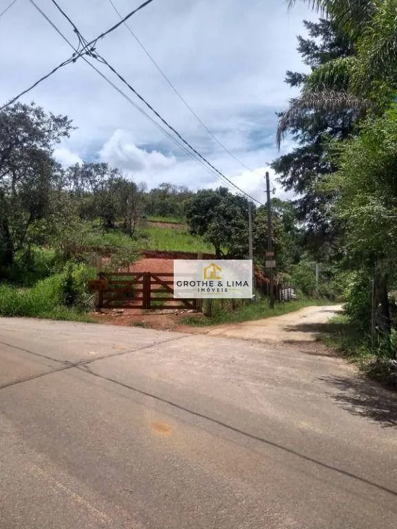 Chácara à venda de 2.300 m² em Santa Branca, SP, Brasil