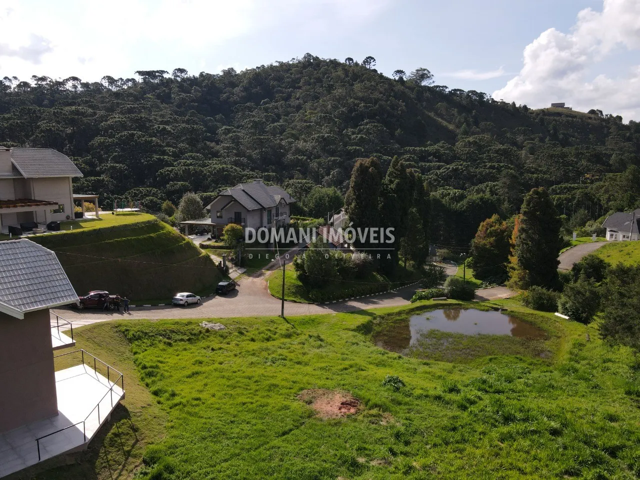 Casa à venda de 1.220 m² em Campos do Jordão, SP, Brasil