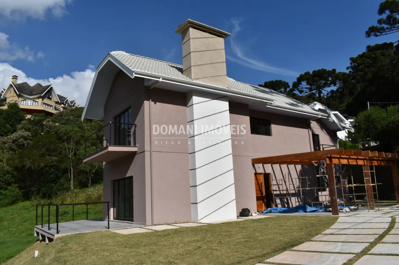 Casa à venda de 1.220 m² em Campos do Jordão, SP, Brasil