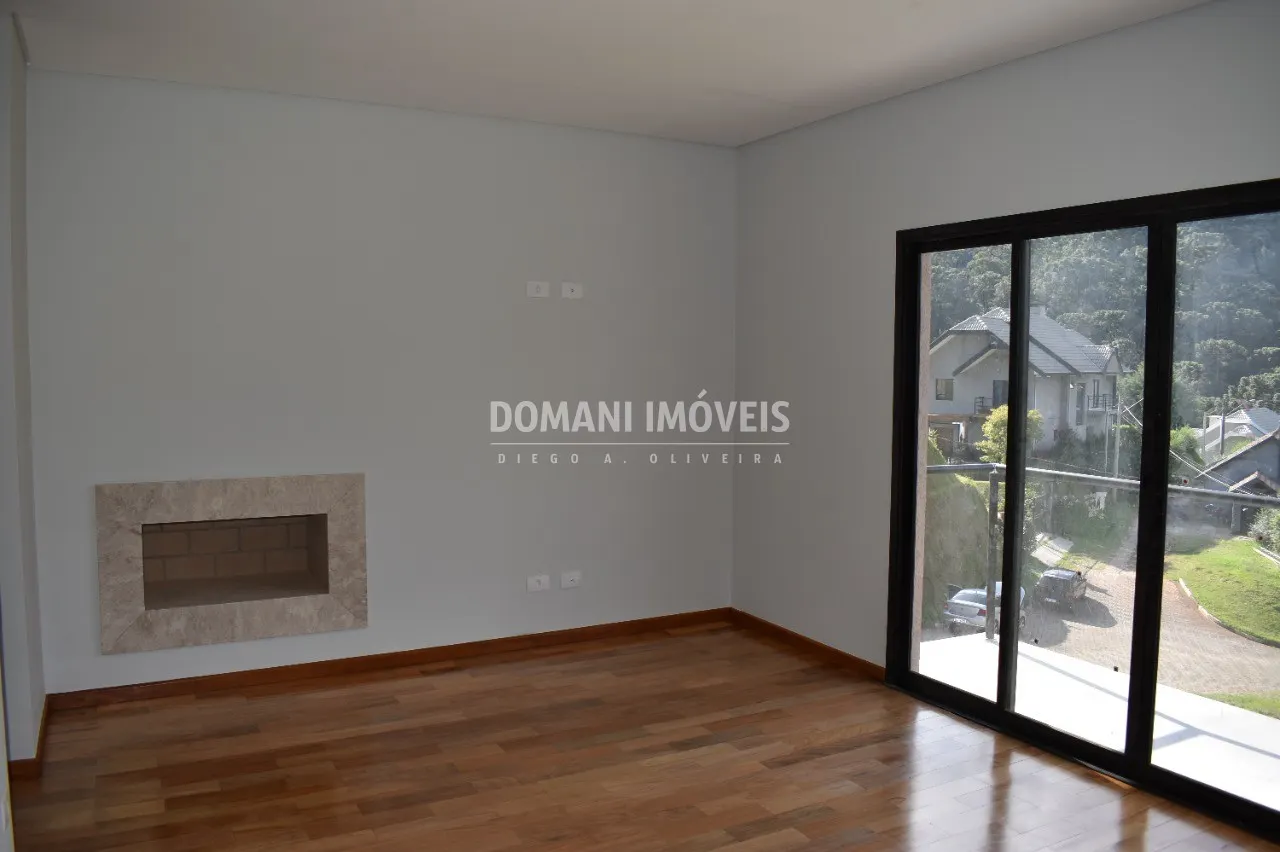 Casa à venda de 1.220 m² em Campos do Jordão, SP, Brasil
