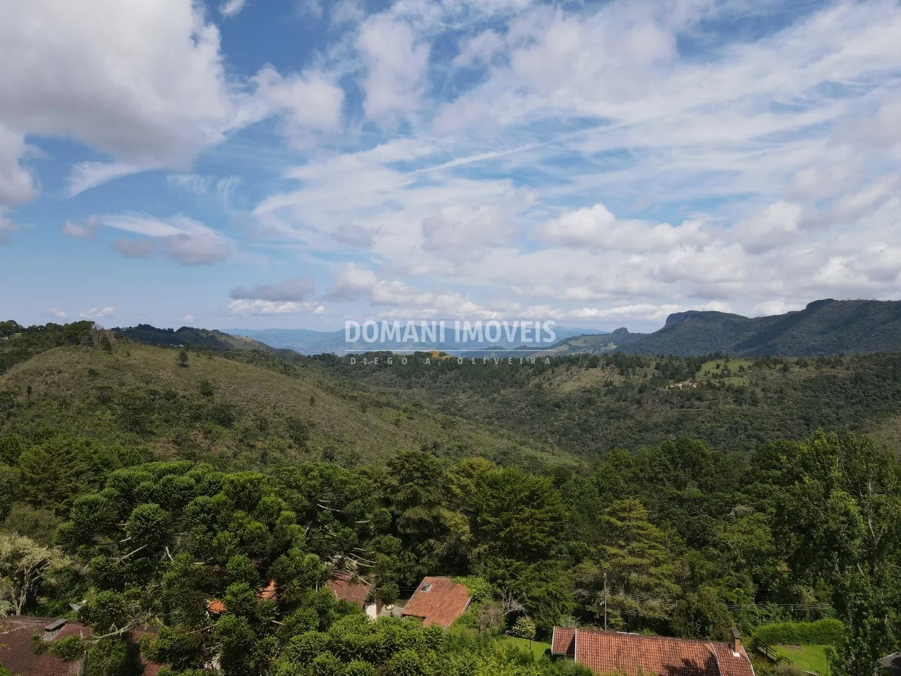 Casa à venda de 4.000 m² em Campos do Jordão, SP, Brasil