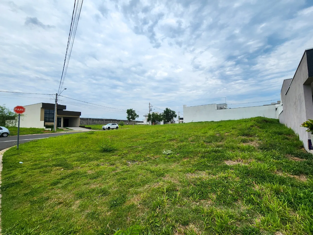 Terreno à venda de 329 m² em Monte Mor, SP, Brasil