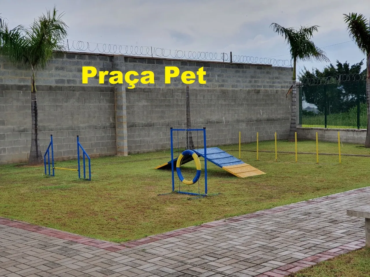 Terreno à venda de 329 m² em Monte Mor, SP, Brasil