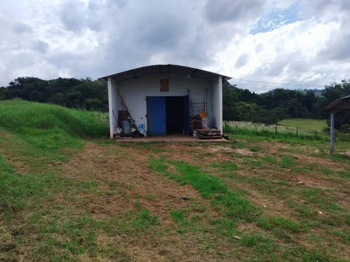 Fazenda à venda de 104 ha em Cássia dos Coqueiros, SP, Brasil