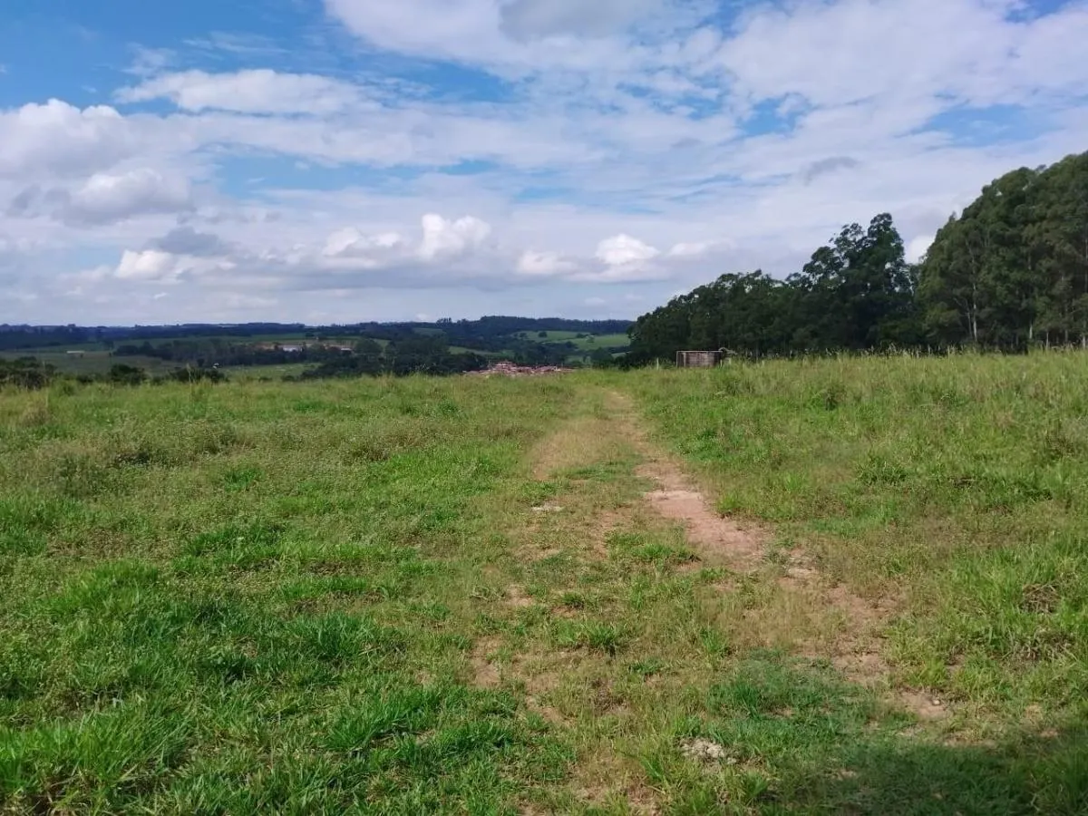 Fazenda à venda de 104 ha em Cássia dos Coqueiros, SP, Brasil
