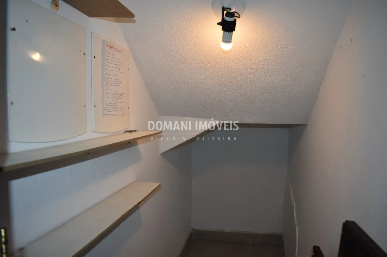 Casa à venda de 1.115 m² em Campos do Jordão, SP, Brasil