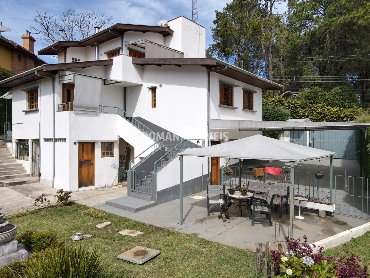 Casa à venda de 1.115 m² em Campos do Jordão, SP, Brasil
