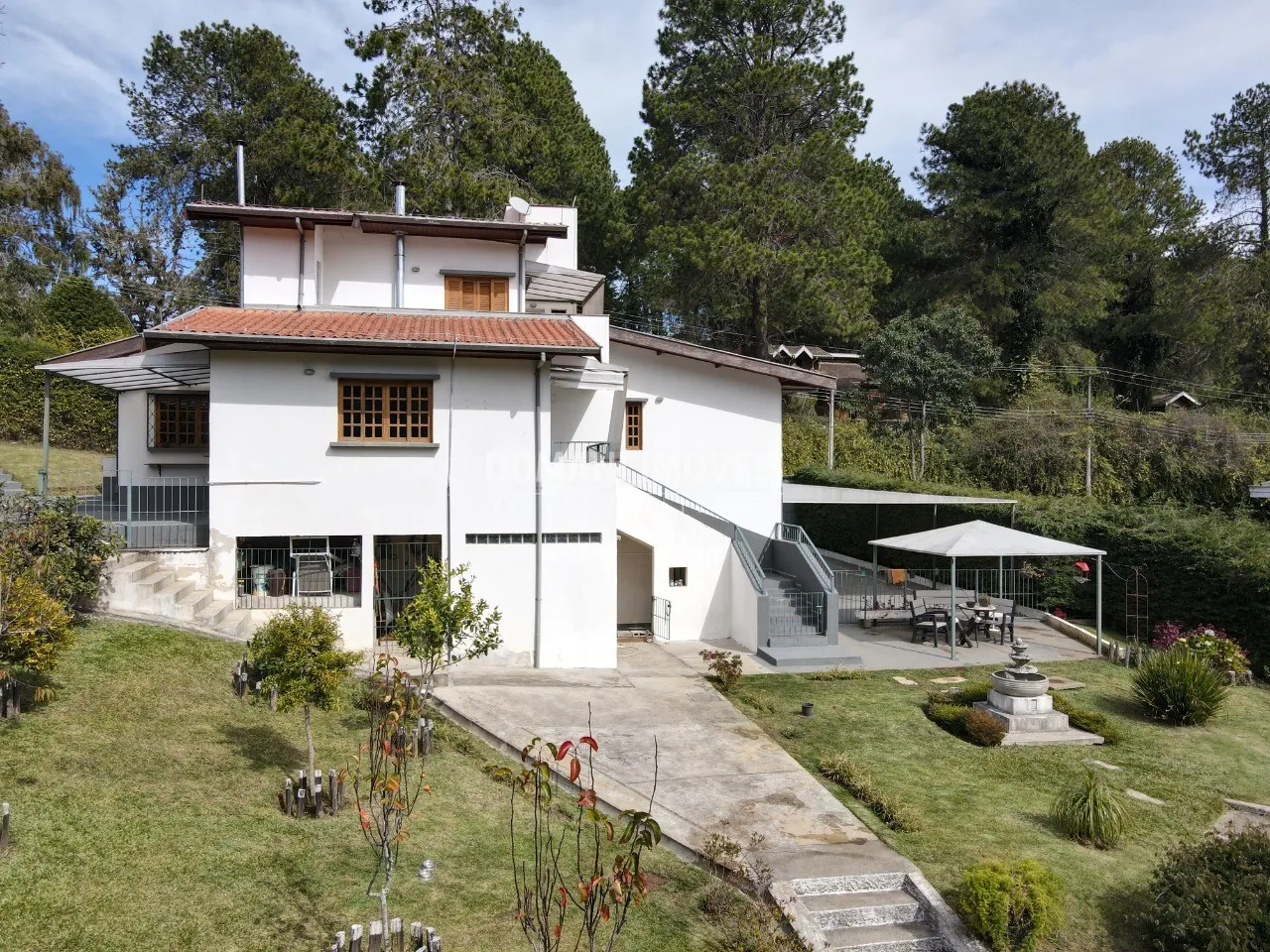 Casa à venda de 1.115 m² em Campos do Jordão, SP, Brasil