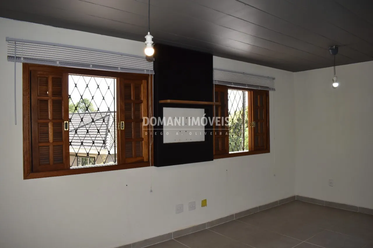Casa à venda de 1.115 m² em Campos do Jordão, SP, Brasil