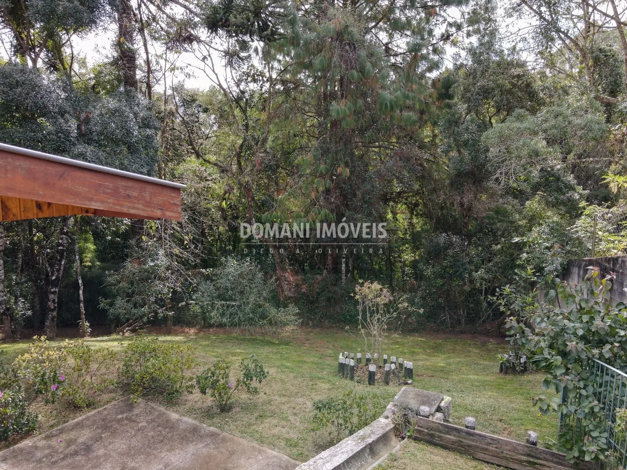 Casa à venda de 1.115 m² em Campos do Jordão, SP, Brasil