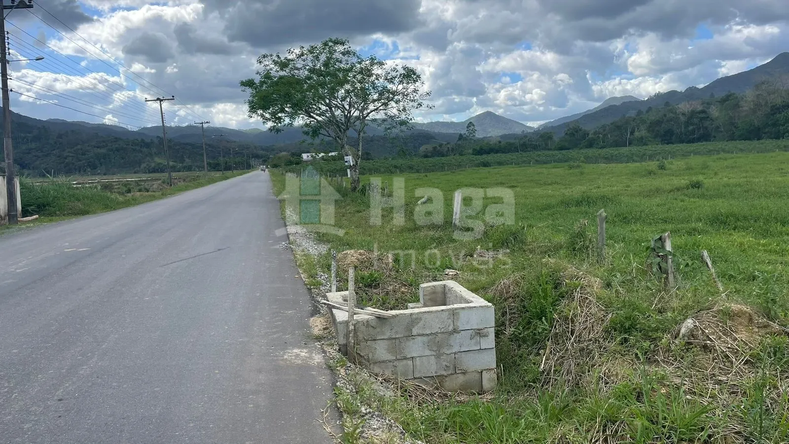 Terreno à venda de 2.200 m² em Canelinha, SC, Brasil
