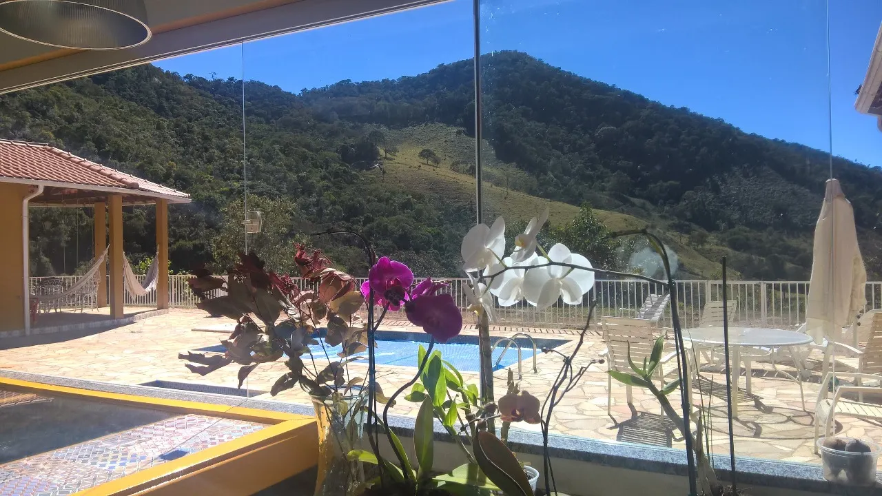 Sítio à venda de 3 ha em São Lourenço, MG, Brasil