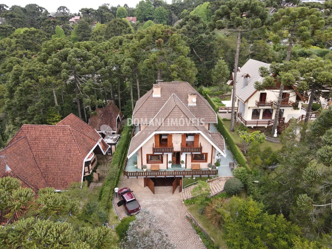 House for sale of 1,070 m² in Campos do Jordão, SP, Brazil