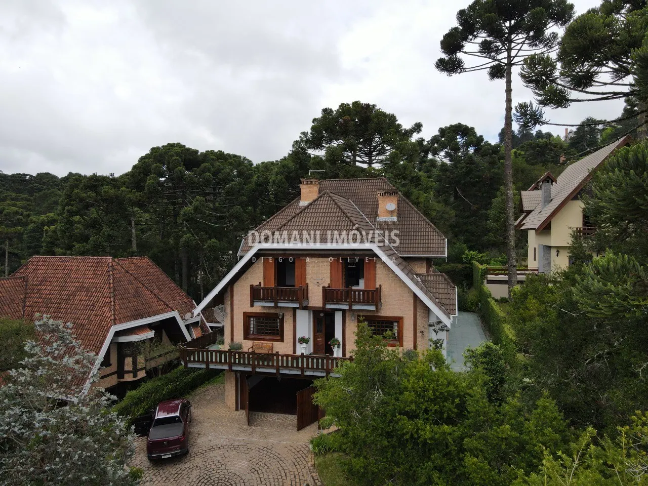 House for sale of 1,070 m² in Campos do Jordão, SP, Brazil