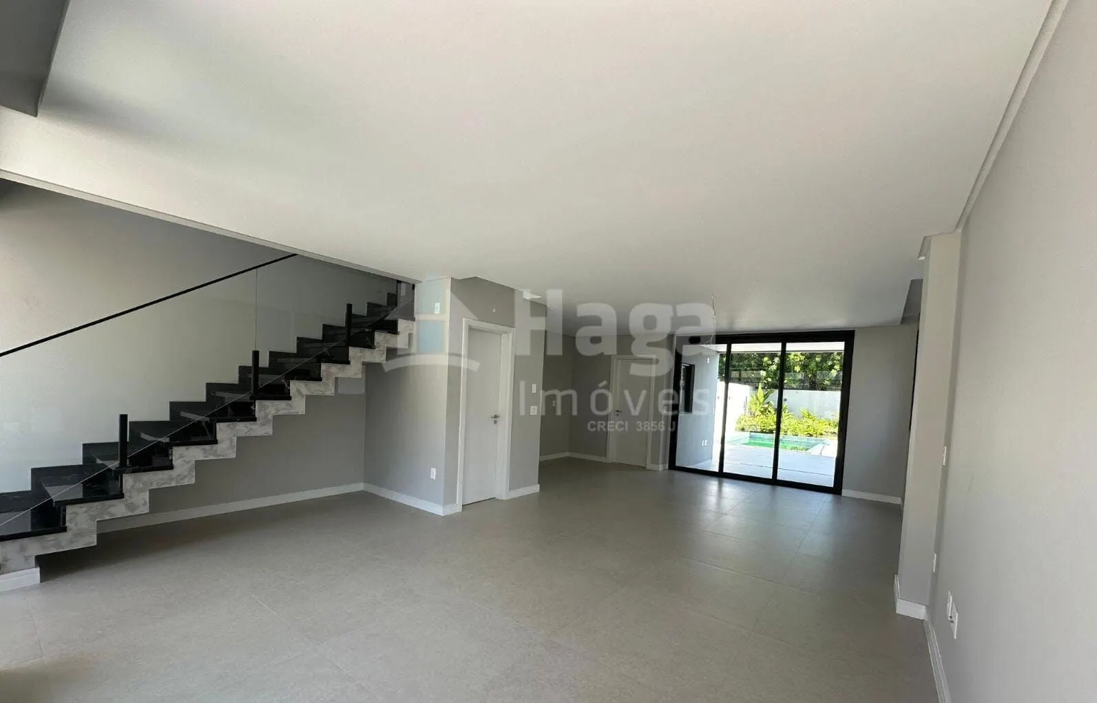 Casa à venda de 160 m² em Porto Belo, SC, Brasil