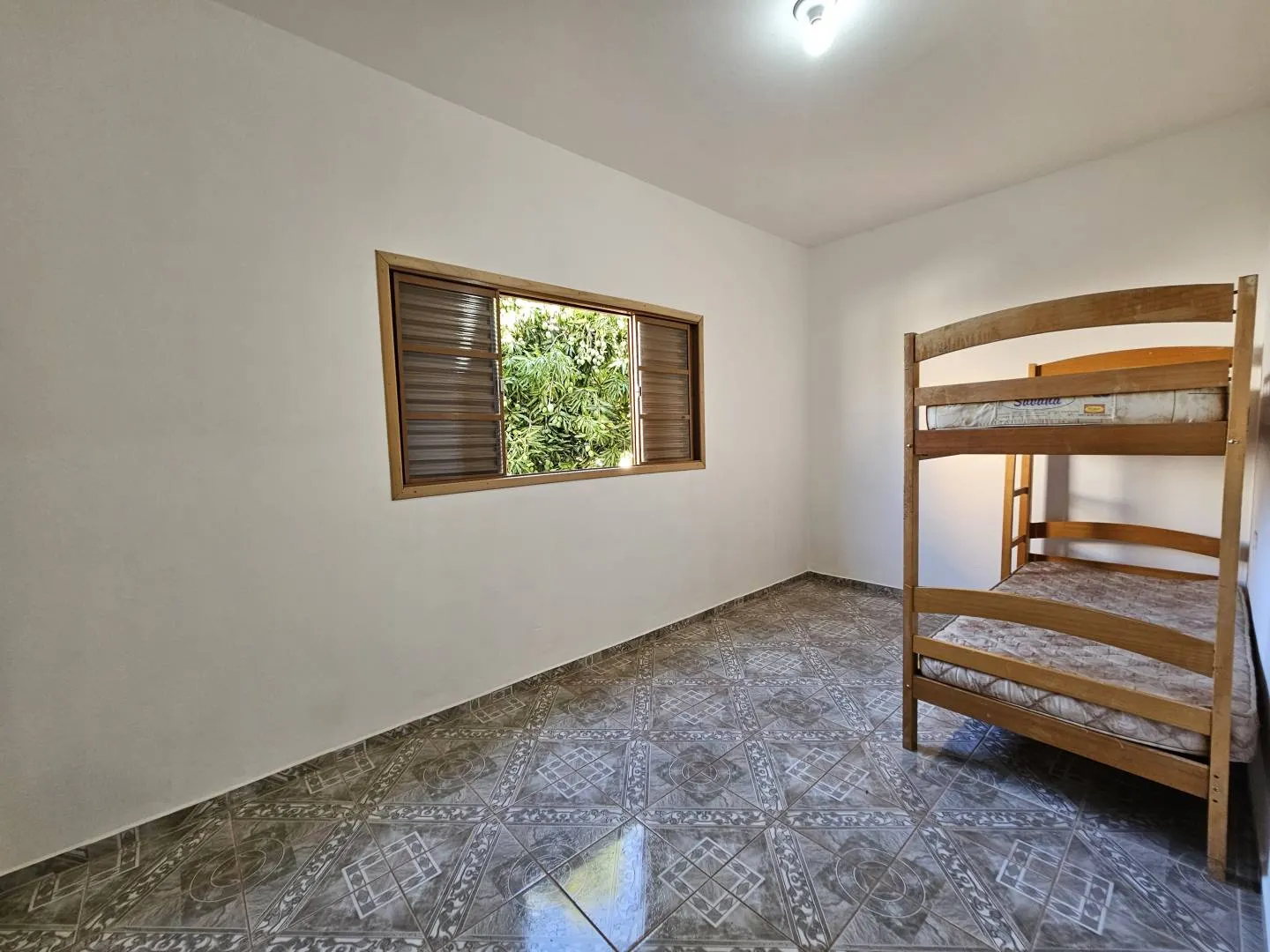 Casa à venda de 2.004 m² em Piraju, SP, Brasil