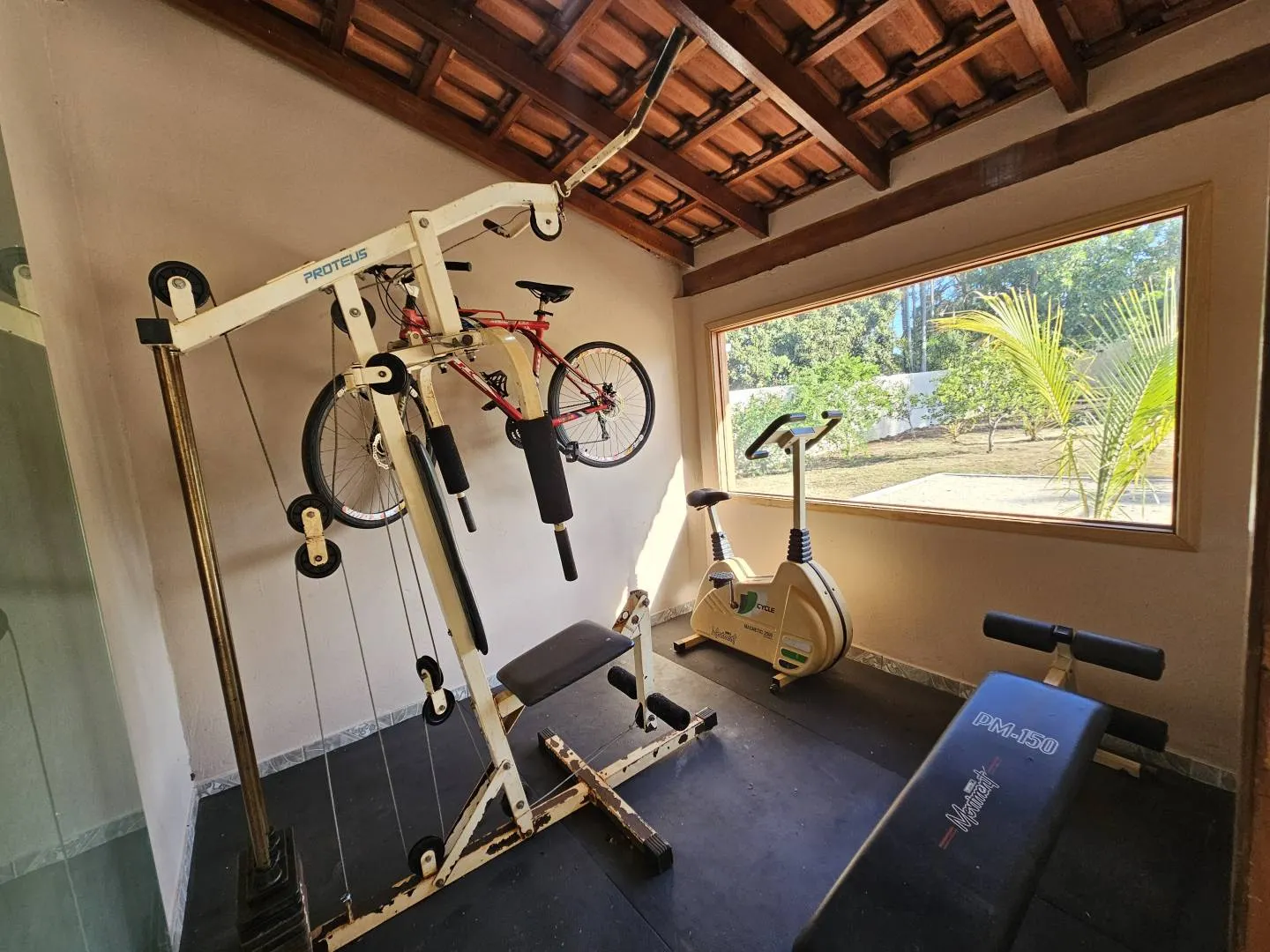 Casa à venda de 2.004 m² em Piraju, SP, Brasil