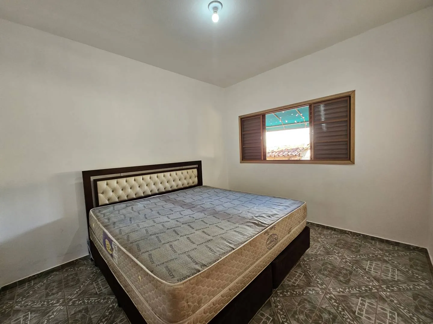 Casa à venda de 2.004 m² em Piraju, SP, Brasil