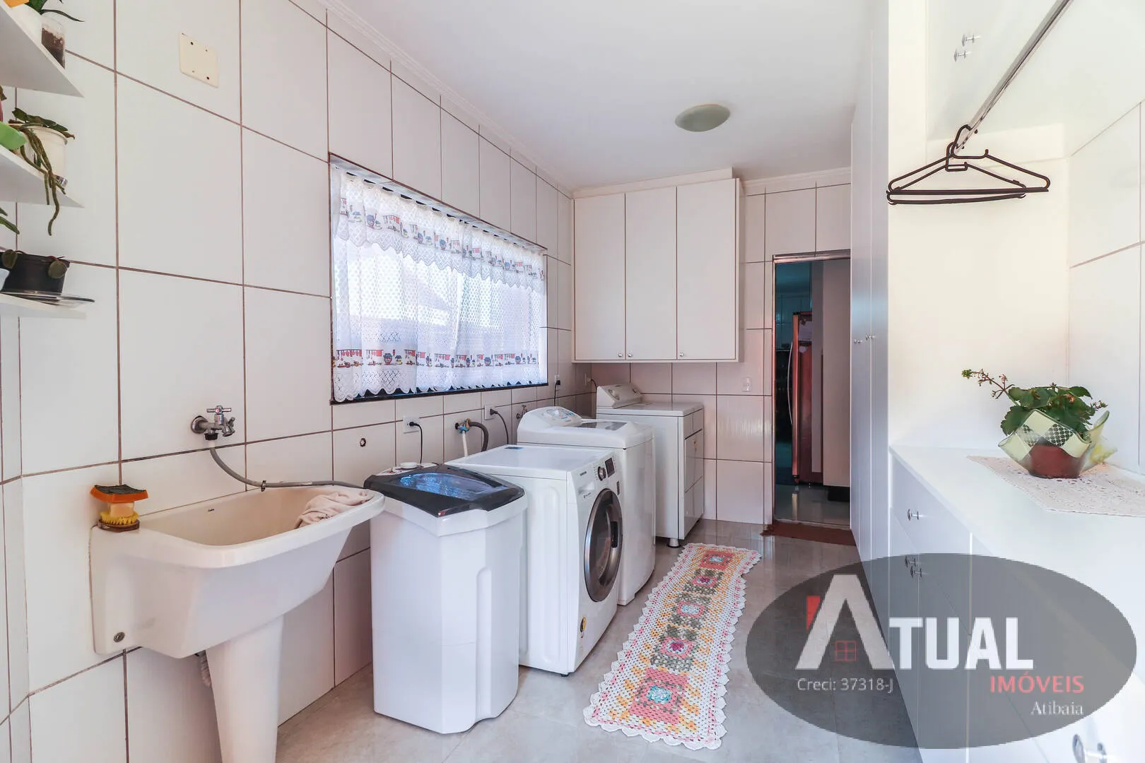 Country home for sale of 2,100 m² in Atibaia, SP, Brazil